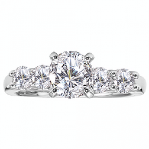 Finding the Best Diamond Jewelry in Tampa FL