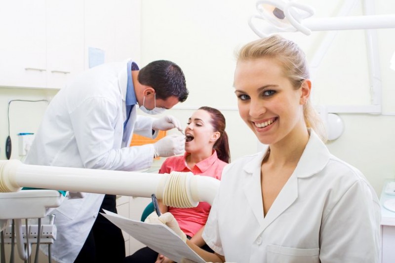 Keeping Your Smile Intact: Three Situations That Warrant A Visit To Emergency Dentists in Queens, NY