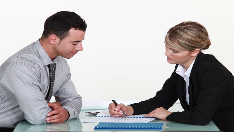 4 Reasons to Hire a Business Consulting Service