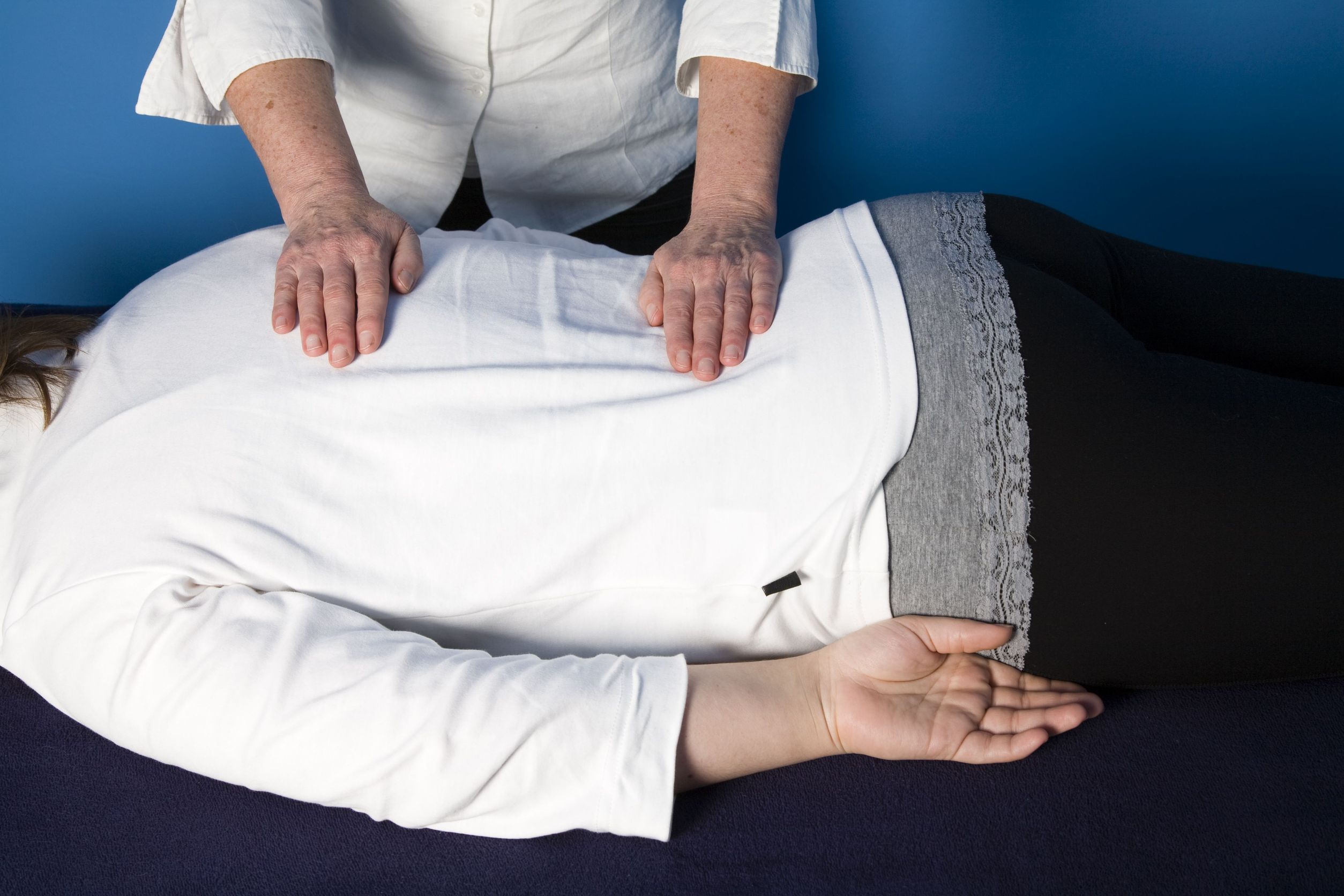 How Chiropractors In Manhattan, KS Provide Pain Management