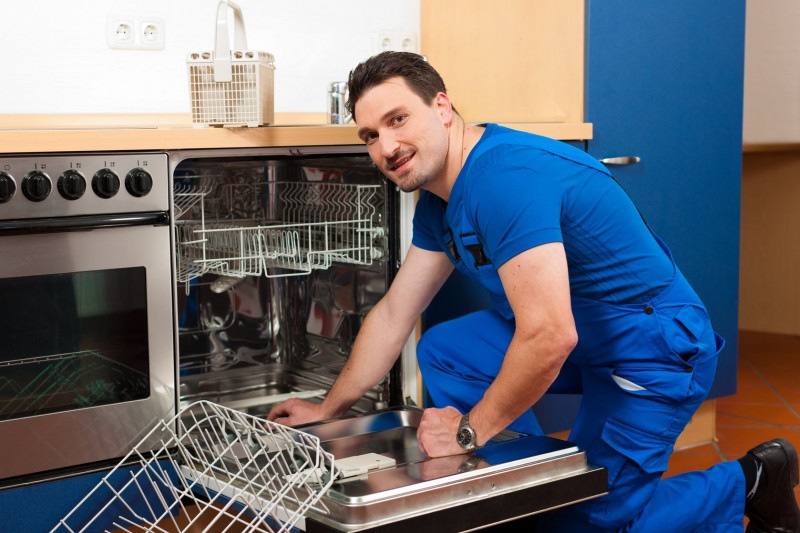 3 Reasons to Get Your Dishwasher Fixed