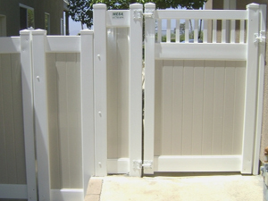 Enjoy Privacy and Security With a Beautiful Vinyl Fence in Riverside