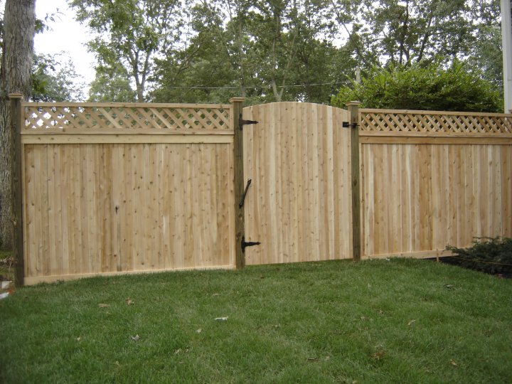 Things to Consider When Installing a Backyard Fence Nassau County