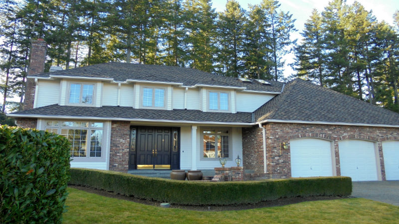 Why Do Properties End Up Needing Roof Replacement in Bellevue WA?