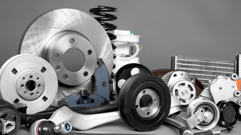 Benefits of Buying Used Engines in Des Moines, IA