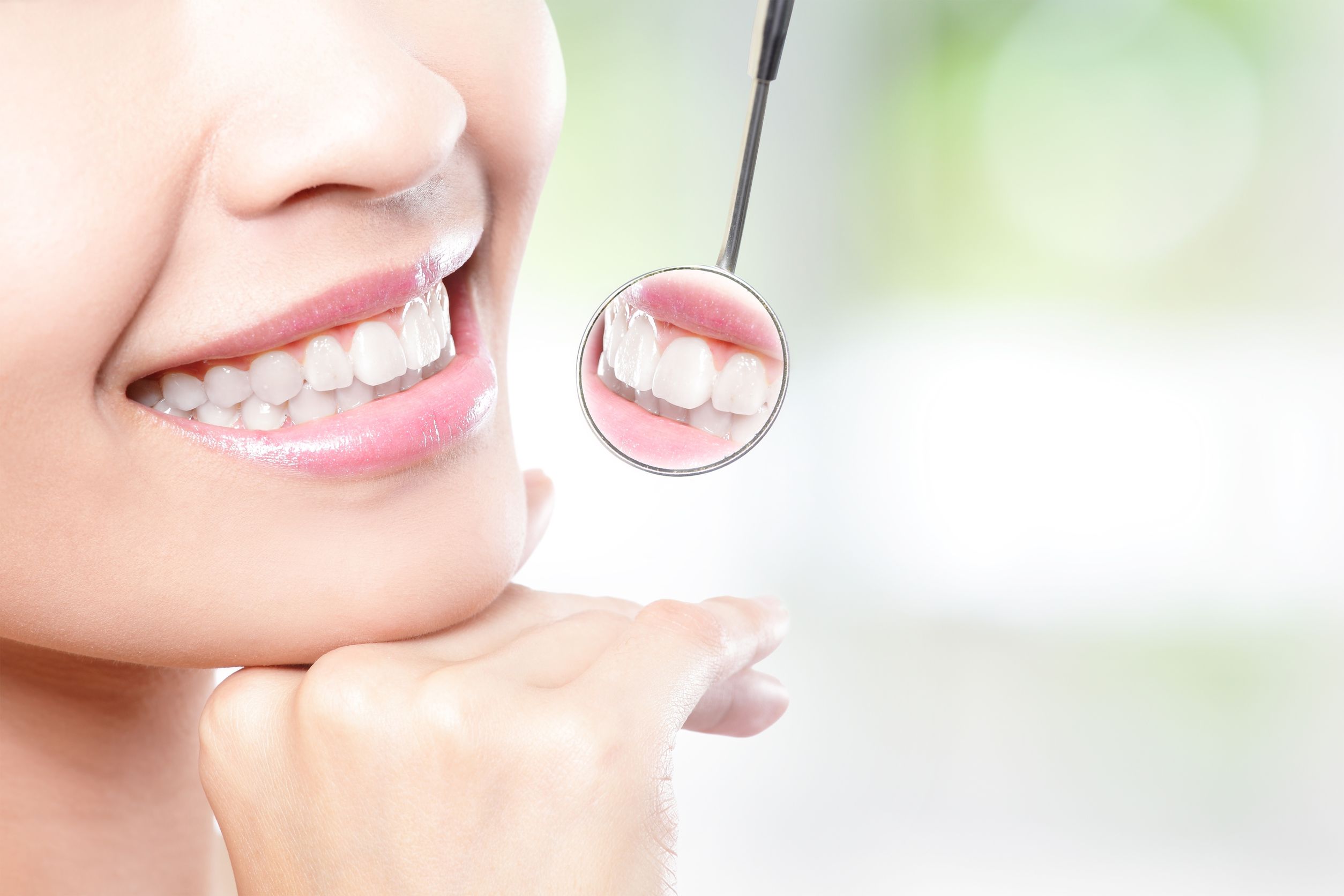 Three Advantages of Having Lingering Dental Issues Corrected