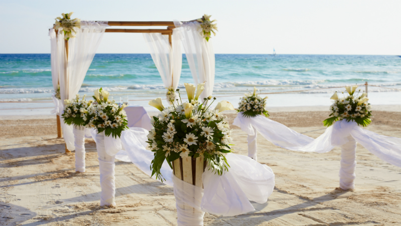 Outdoor Wedding on Beautiful Golf Course at Lake Geneva, Wisconsin