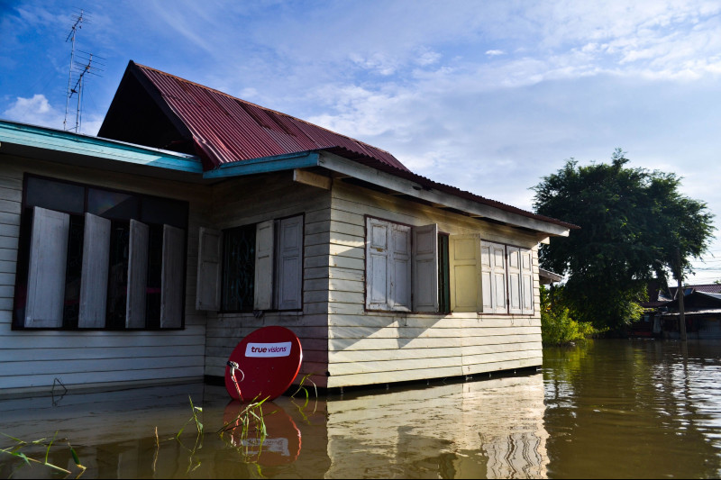 Why You Should Schedule Water Damage Restoration Immediately