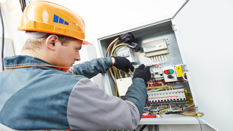 Get Assistance from One of the Best Electrical Contractors in Lafayette