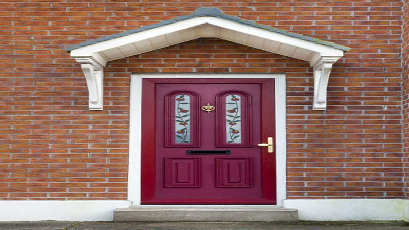 Professionally Repairing Your Home’s Exterior Crooked Doors in Hawaii