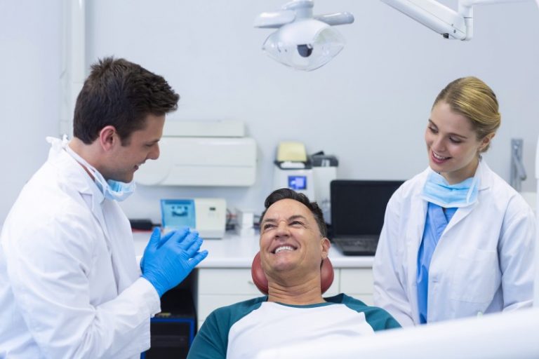 Get the Dental Care in Phoenix That You Need at a Mobile Clinic