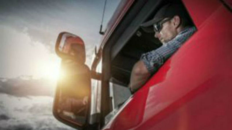 Enjoy These Four Benefits With a Trucking Career in Wisconsin