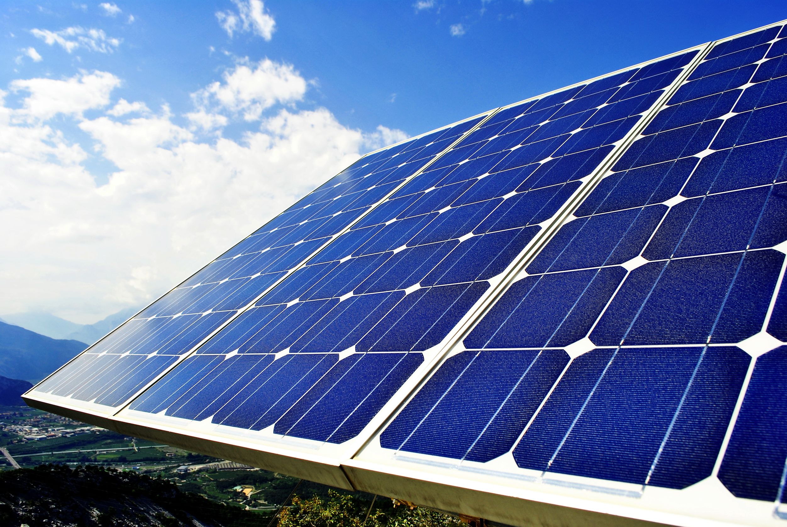 Solar Company in Bloomington – Facts About Going Solar