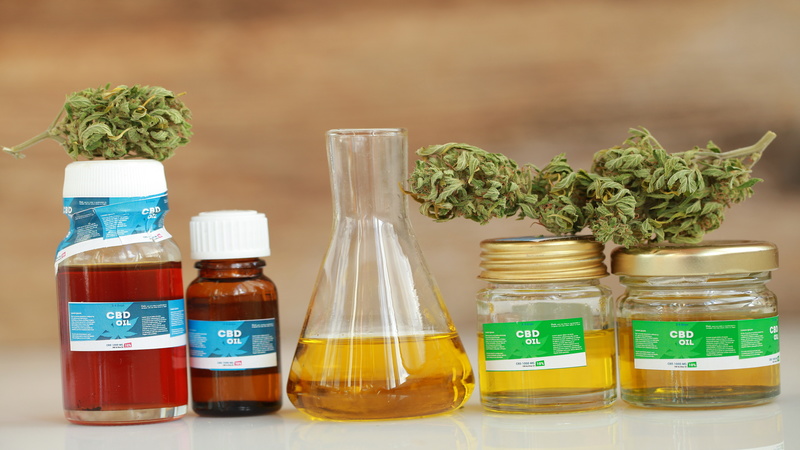 Potential Benefits of Using a Full Spectrum CBD Tincture in Grand Rapids