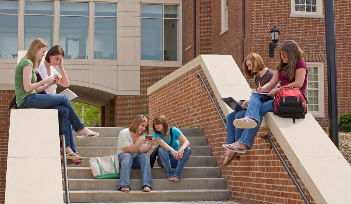 Celebrate a Budget-Friendly Halloween in Your Student Housing in Auburn, AL