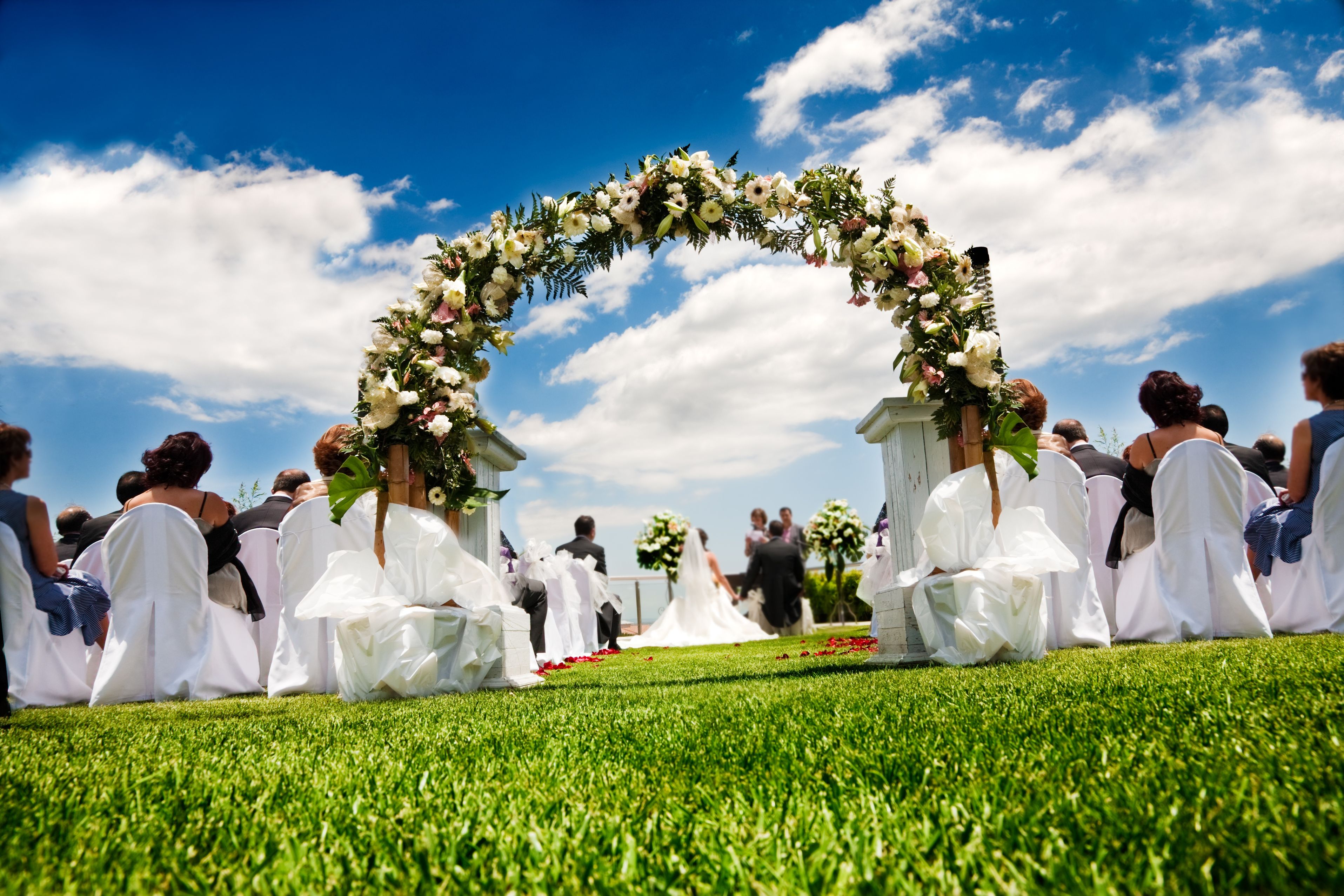 Planning Your Fairy Tale Wedding in Wisconsin: How and Where to Start